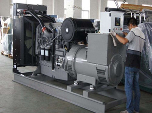 长丰柴油发电机组和储能设备配合使用的案例