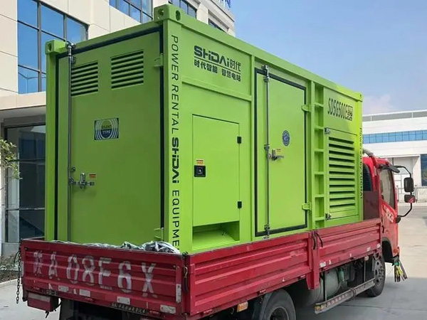 长丰更换水冷式机油散热器的密封件时，如何选择合适的密封胶？